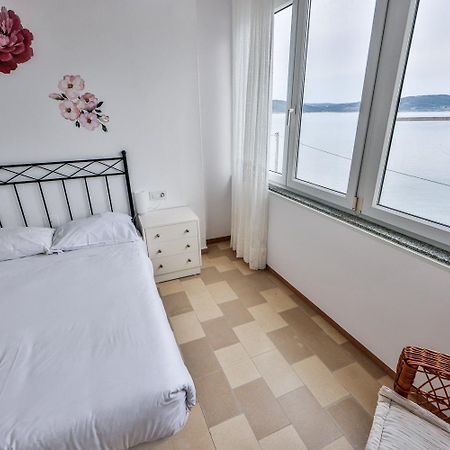 Casa De Antonio Apartment กามาริญาส ภายนอก รูปภาพ
