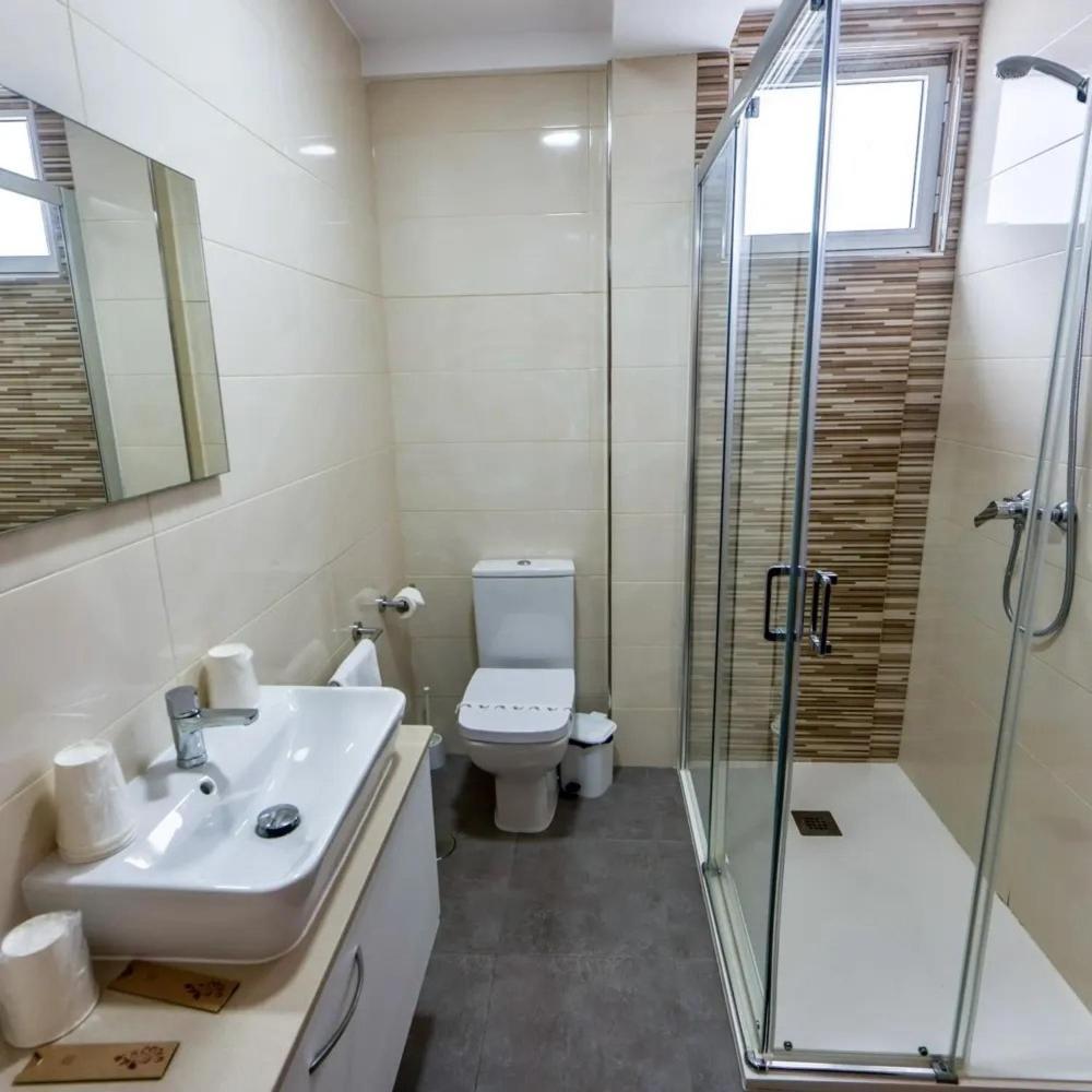 Casa De Antonio Apartment กามาริญาส ภายนอก รูปภาพ